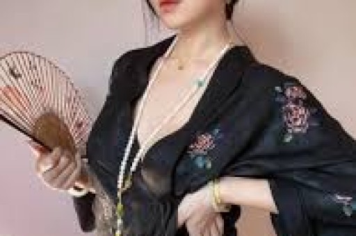 明星八卦大揭秘：李金铭娜扎张云龙恋情风水解密