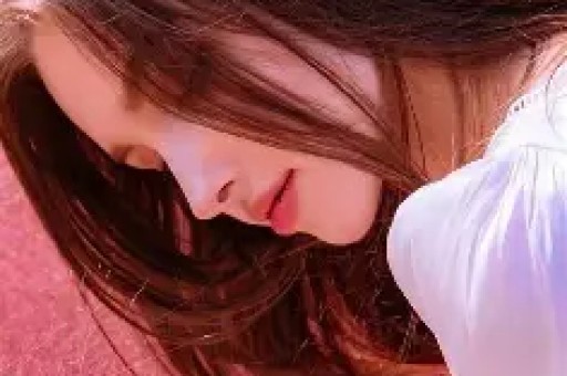 曾自称“覃海洋未婚妻”网红被指诈骗或达数亿警方回应