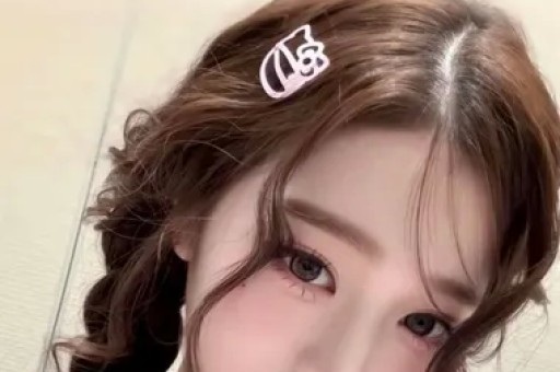 刘仁娜将演《纯情男女》首挑战大银幕主演电影出演纯情_中国服装网
