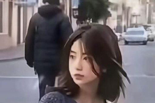 迪丽热巴盯镜头这一下生图美貌刷屏热搜